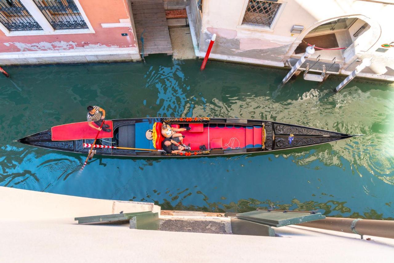 Ca' Laura - San Marco Canal View Venice Ngoại thất bức ảnh